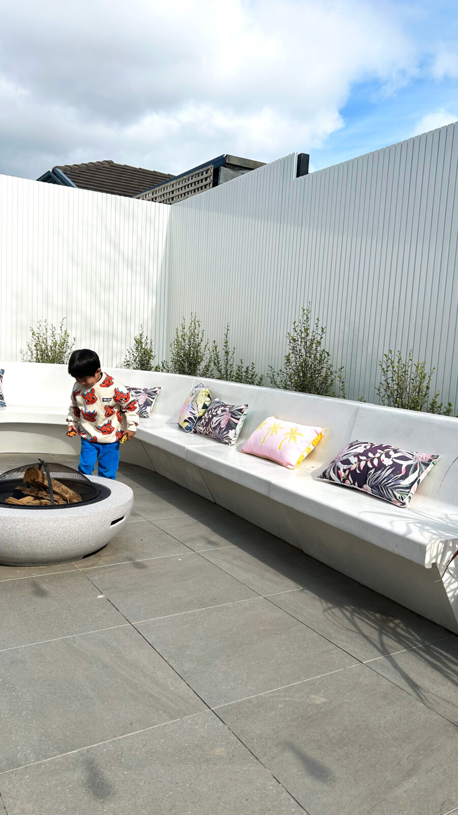 8 Seater Bento Outdoor Bench - GRC Concrete( 1x Arco + 4x Slate) - Image 3